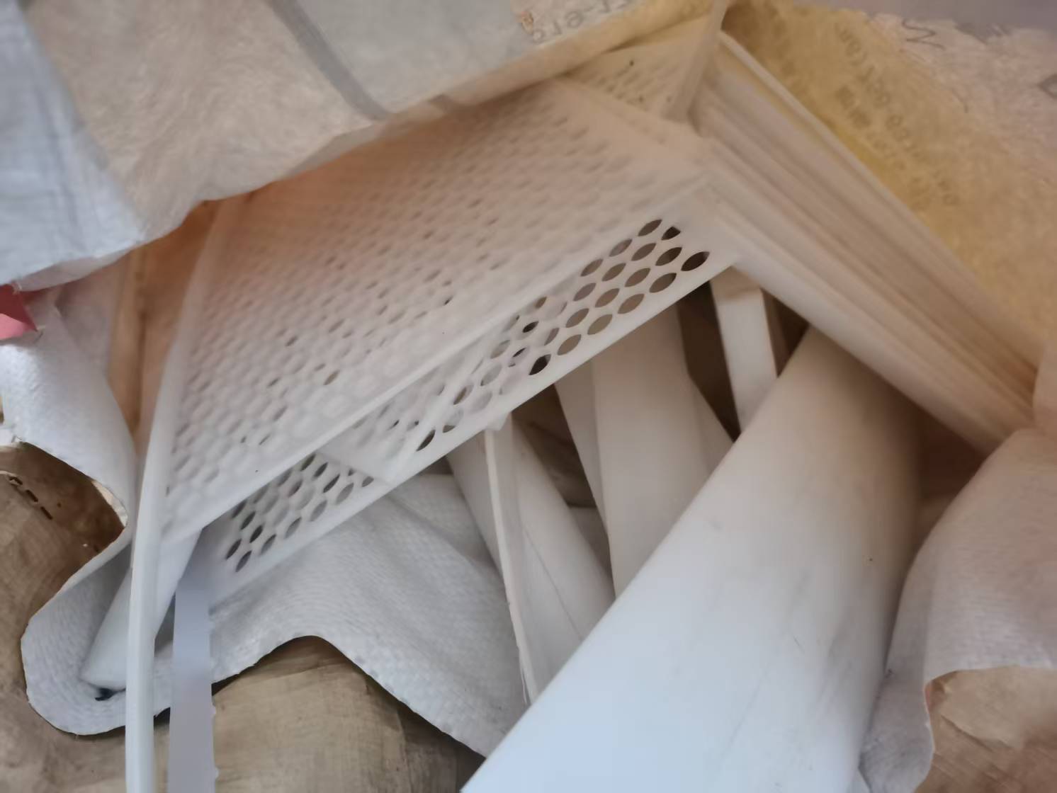 无锡UPE废塑料回收|无锡UPE刨花回收|无锡UPE废丝回收